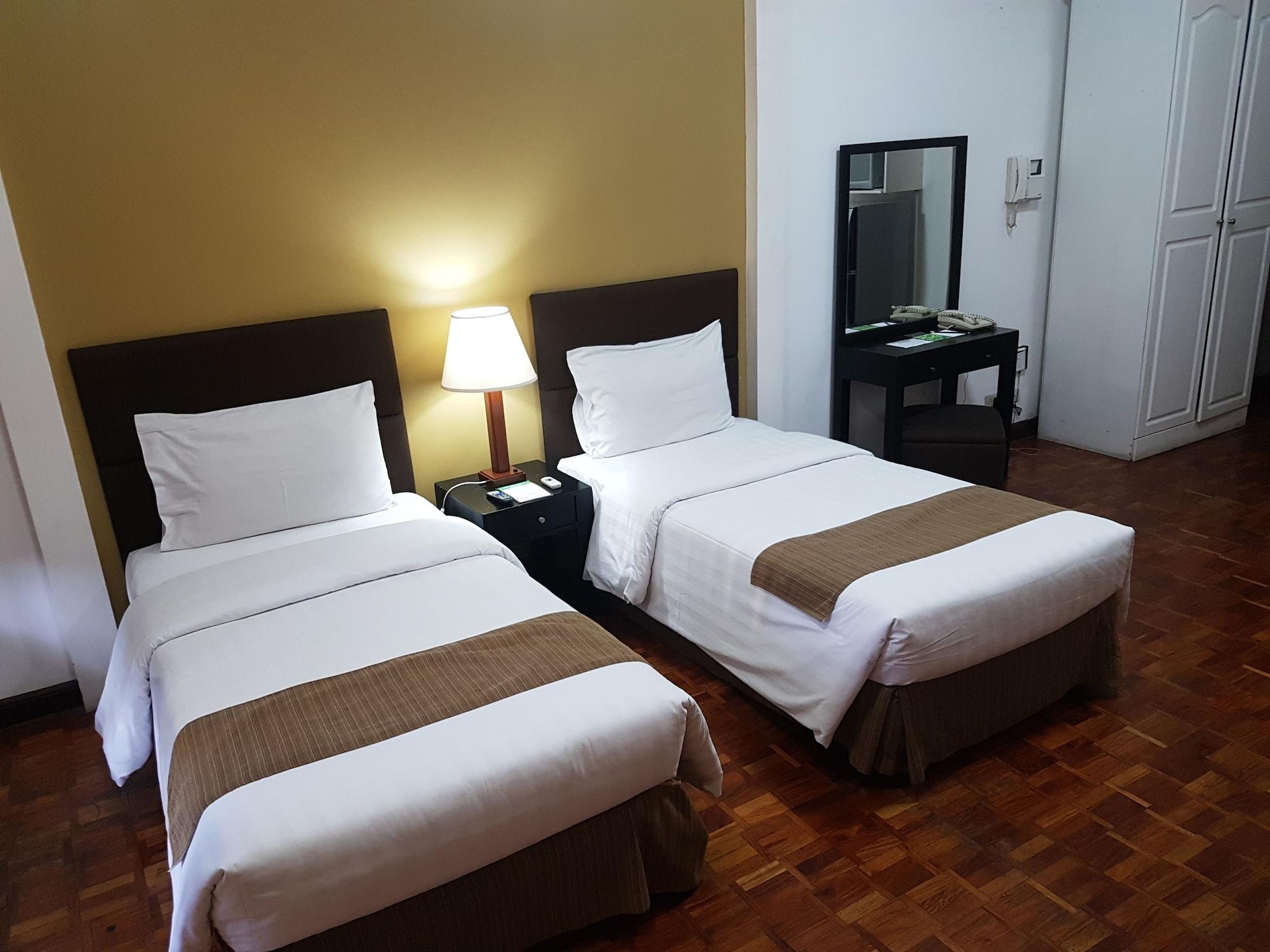 Bsa Tower Serviced Residences Makati City Ngoại thất bức ảnh